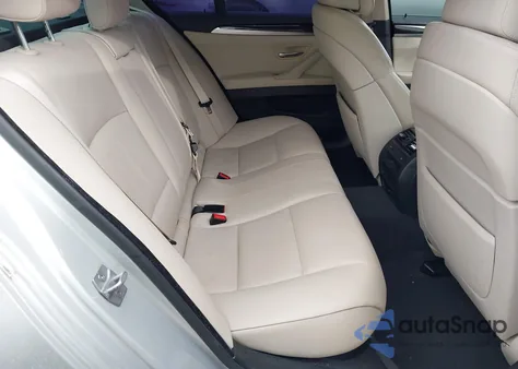 2013 BMW 528I xDrive z USA, uszkodzony, nr VIN WBAXH5C56DD114561